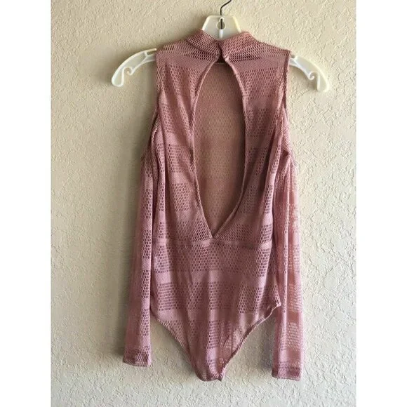 A. Peach Womens Dusty Pink Mesh Bodysuit S - Picture 2 of 7